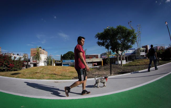 Gobernador inaugura nueva imagen de Avenida de la Luz