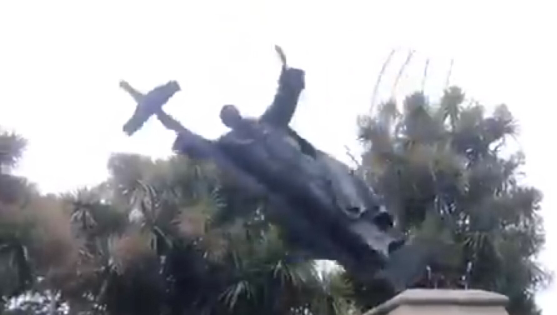 Diócesis de Querétaro lamenta vandalismo a estatua de Fray Junípero Serra