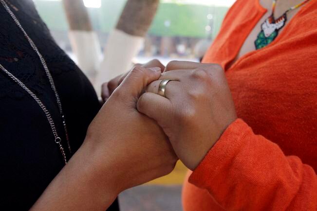 En el olvido, iniciativa de matrimonio igualitario