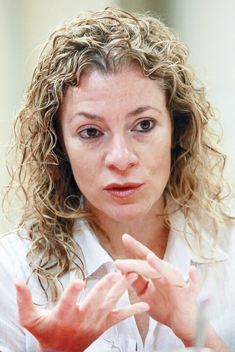 Piden que televisoras no estén en licitación