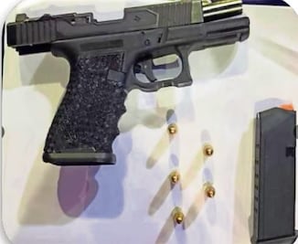 Detienen a alumnos por llevar arma; en CCH Sur reciben amenaza