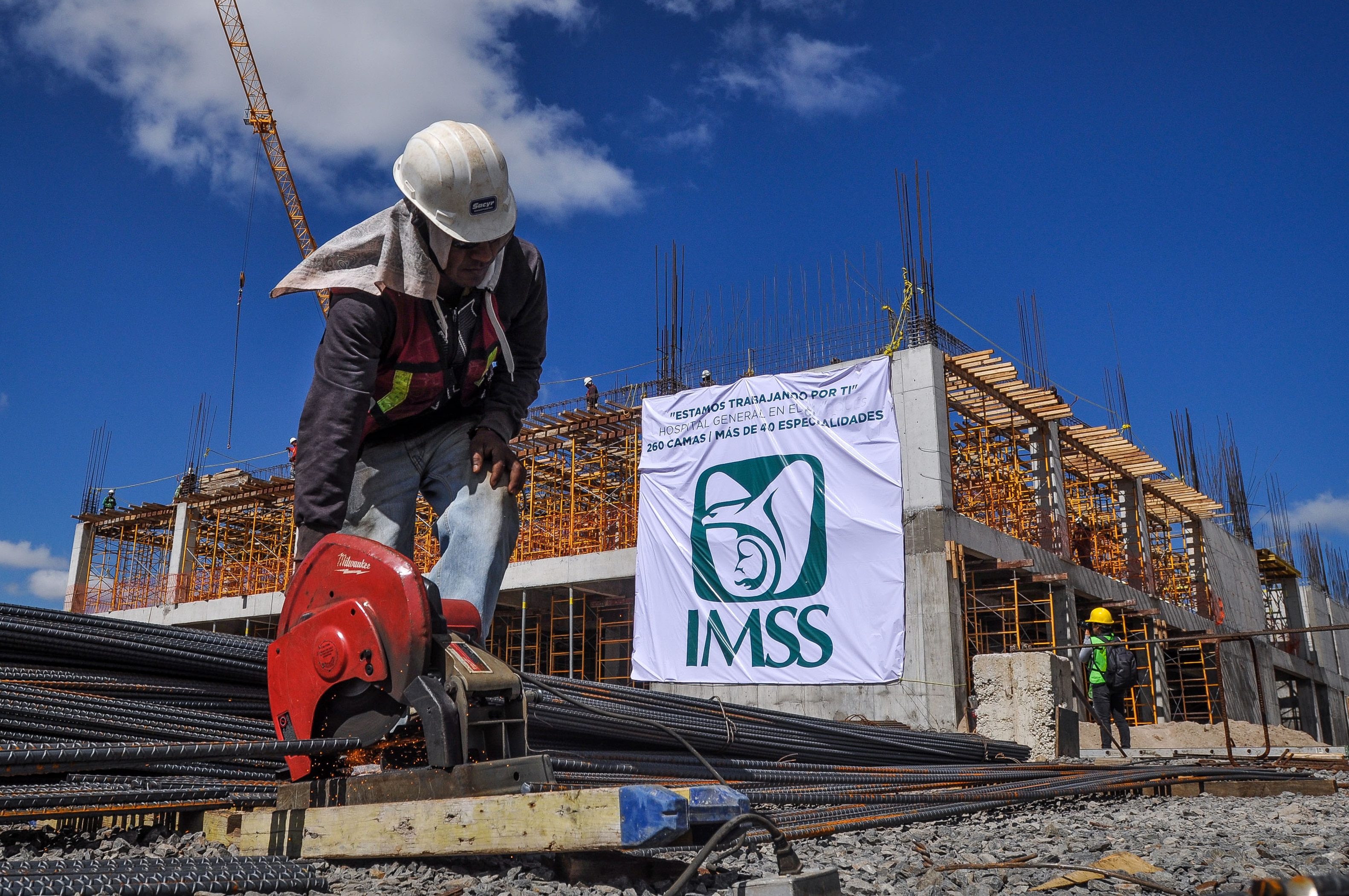 Reporta clínica IMSS un avance de 80%