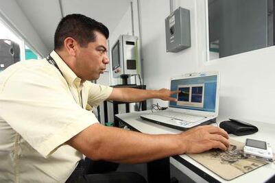 Buscan abrir sector en tecnologías