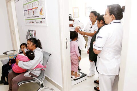 Destinan 60 mdp en obras para Salud