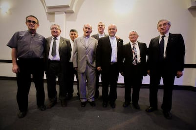 Celebran 45 años del Fray Luis de León