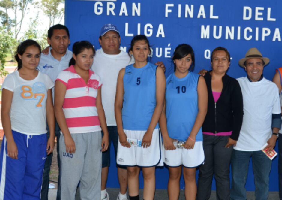 Concluye torneo Pro-Basquet en El Marqués