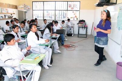 Lanzan campaña en Tequis contra embarazos juveniles