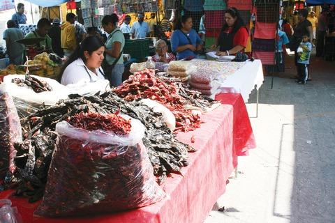 Anuncian la apertura de nuevo tianguis