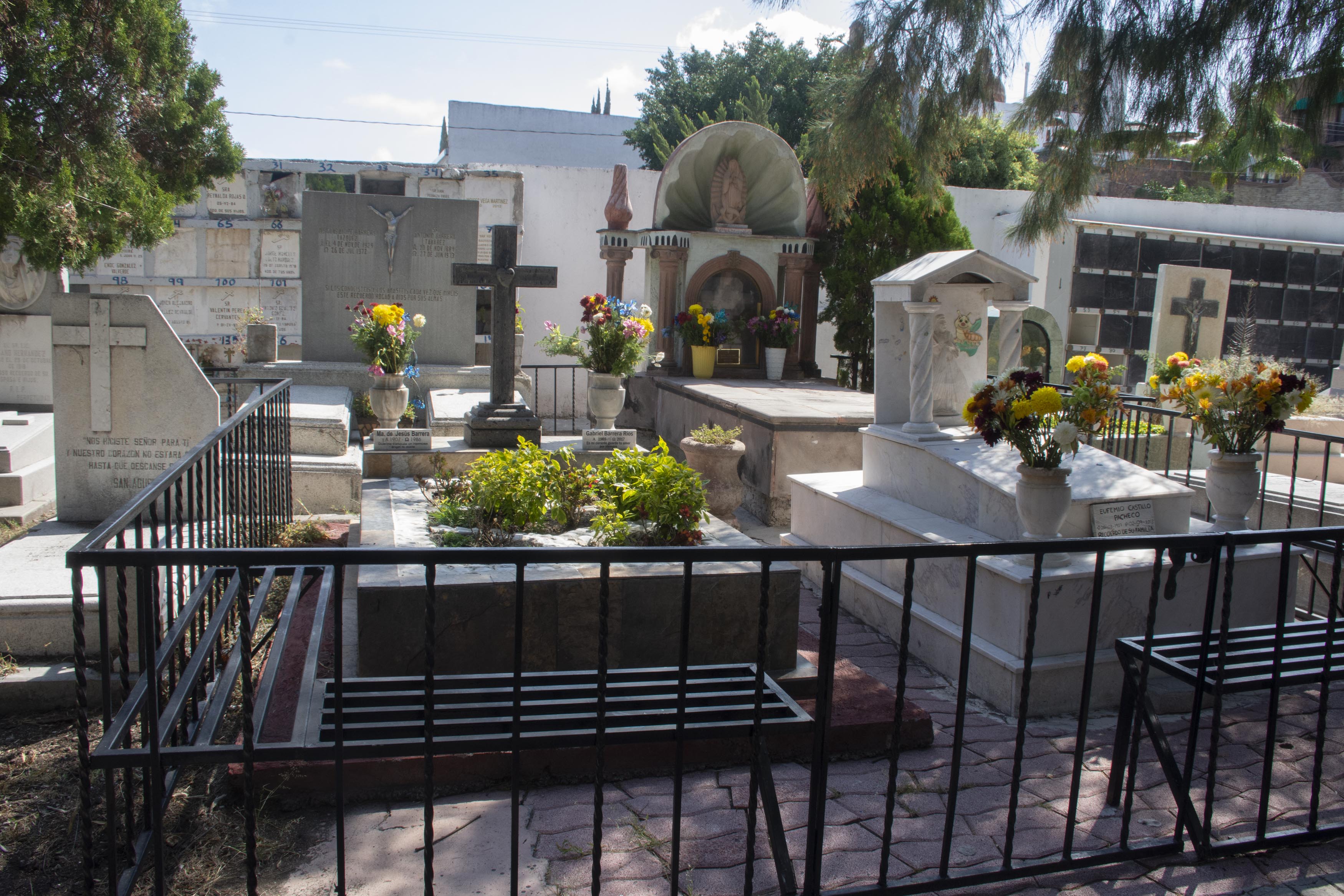 En el Día del Padre, no habrá paso a los panteones