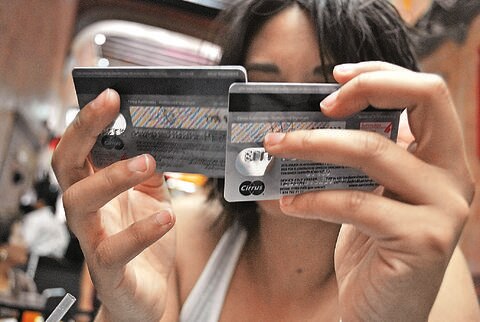 ¿Para pagar otras tarjetas de crédito?