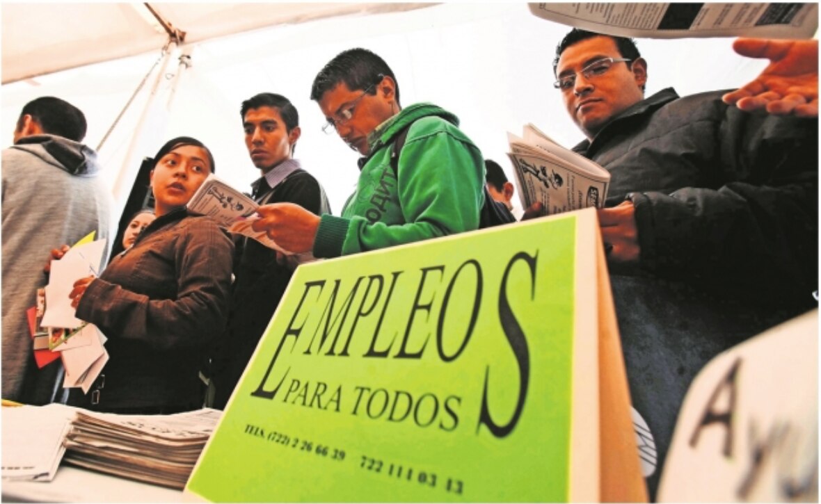 Suman 15.7 millones de personas sin empleo en México