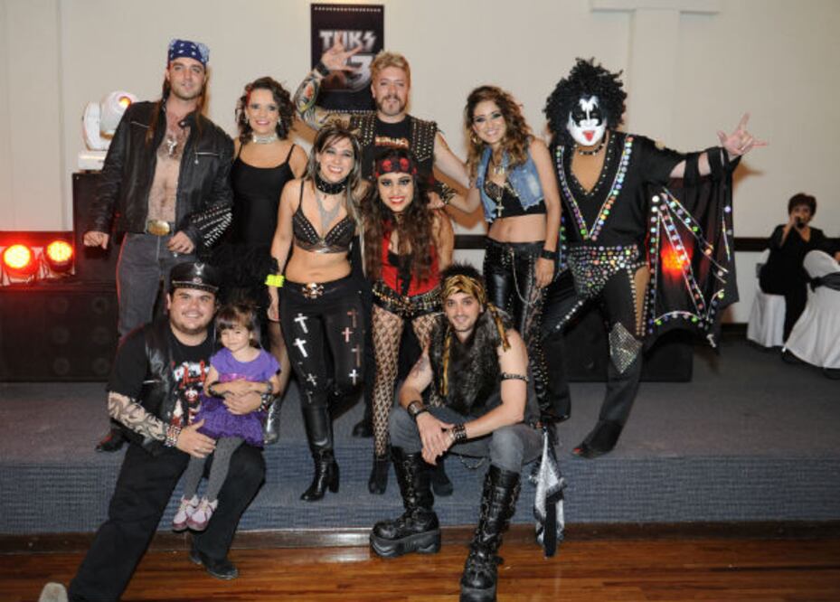 Celebran al estilo Rockstar