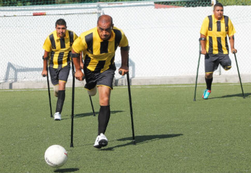 Presentan a los Coyotes de Querétaro
