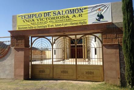 Fe en venta, el negocio de las iglesias que despunta en el estado