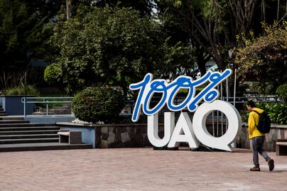 Buscan ampliar opciones de titulación en la UAQ