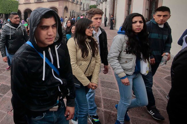 Prohibirán venta de solventes a menores