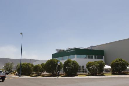 Listo, primer embarque de la vacuna CanSino que se envasa en Querétaro
