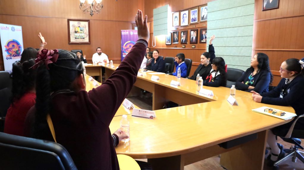 Colón celebra la Primera Sesión Infantil de Cabildo