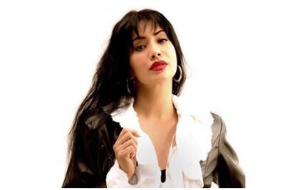 Maya Zapata se queda en el presente