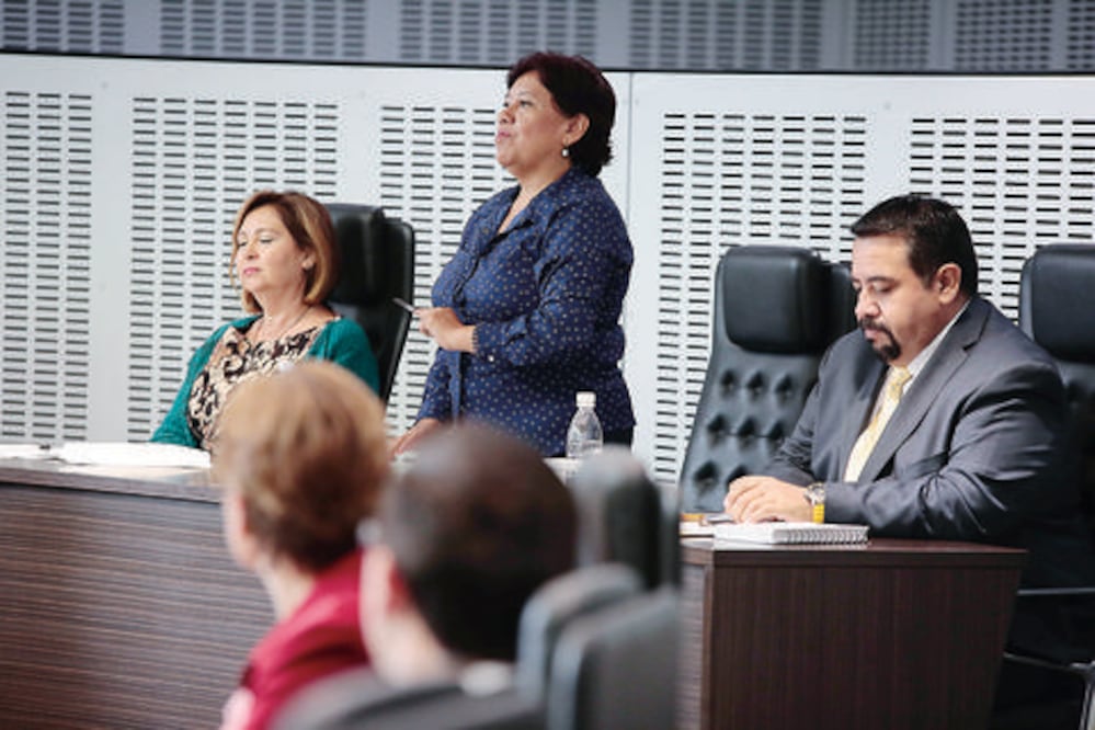 PRD y Morena, en contra de Tabla de Valores