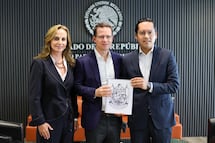Chepe Guerrero lleva proyecto sobre menores al Senado de la República