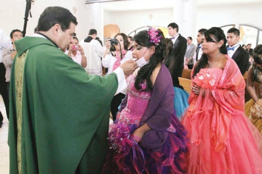 Adolescentes con leucemia celebran su 15 aniversario 