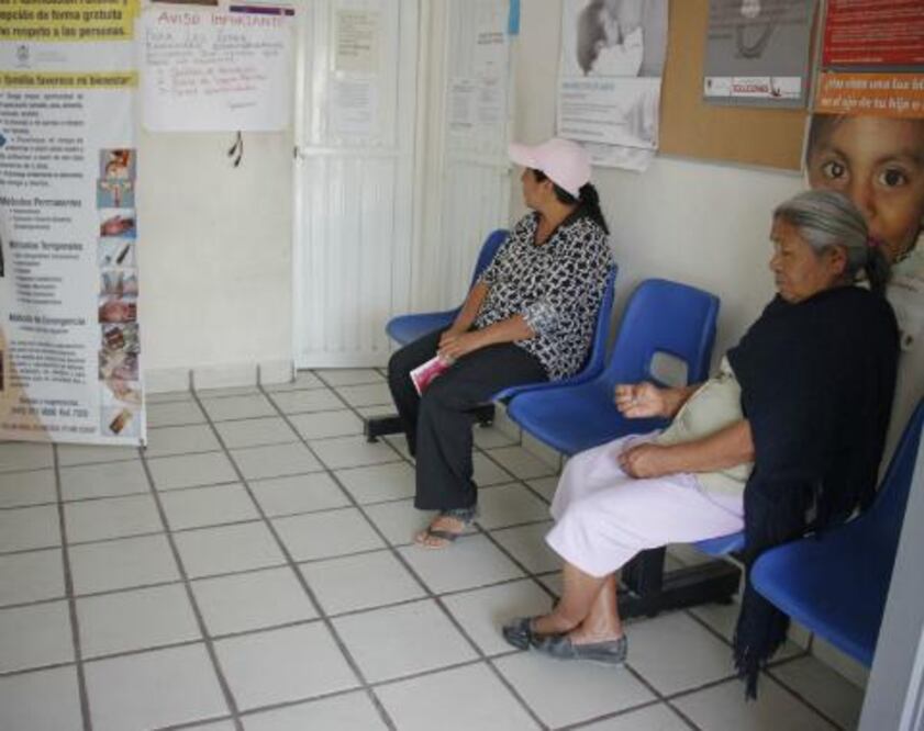 Mujer detenida por presunto maltrato