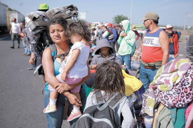 DIF se hace cargo de los niños migrantes