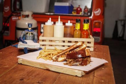 “Emparequesos”: revolucionan recetas extranjeras 