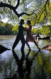 Hoy se estrena Baile de Abrazo