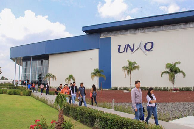 UNAQ impulsa modelo de incubación empresarial