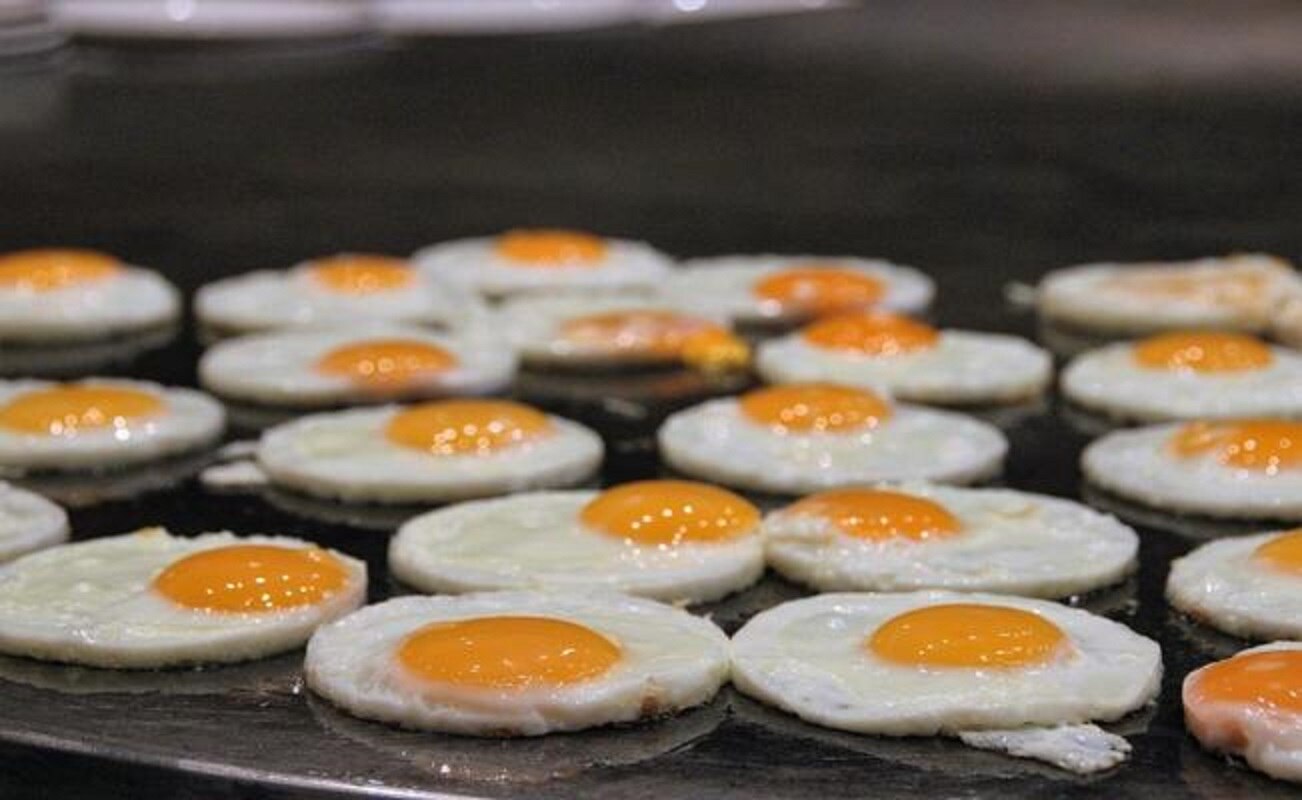 5 alimentos que no deben faltar en tu desayuno