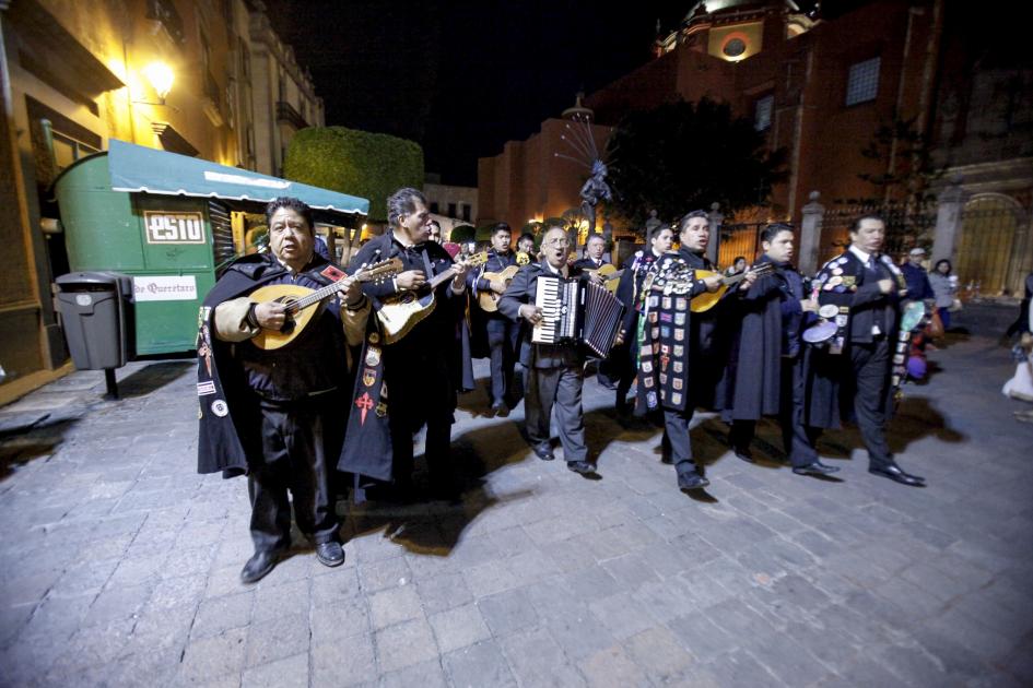 Estudiantina de la UAQ cumplirá sus 55 años