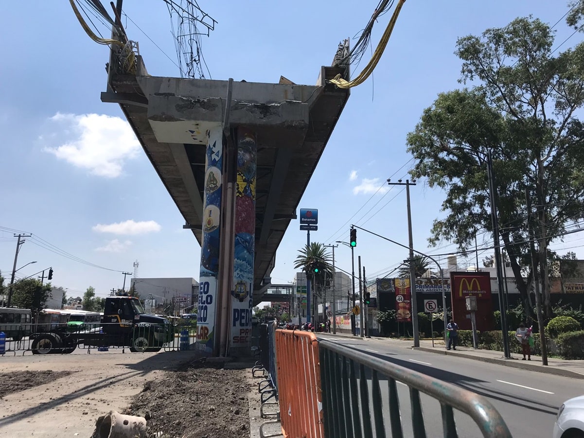 Zambrano critica a AMLO por solidaridad con Sheinbaum y no con víctimas de accidente en Línea 12