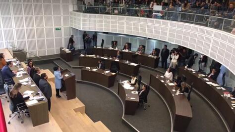 Morena protesta contra la designación de direcciones en el Congreso