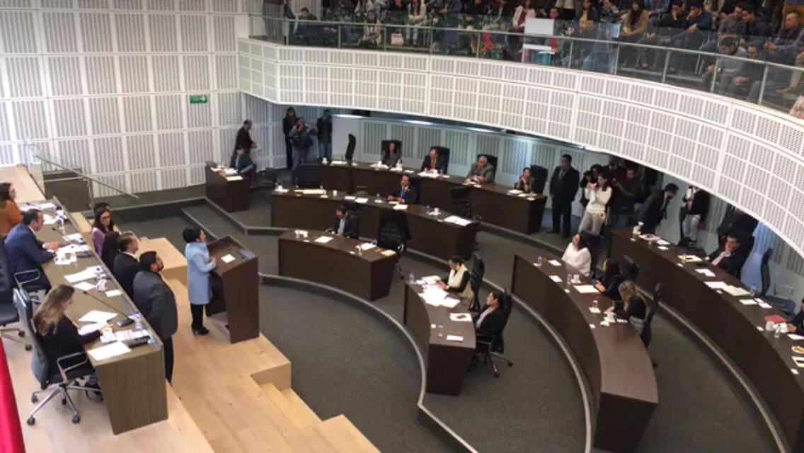 Morena protesta contra la designación de direcciones en el Congreso