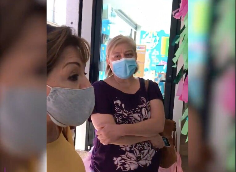 #Video. Adultas mayores denuncian discriminación; les niegan acceso a mercería