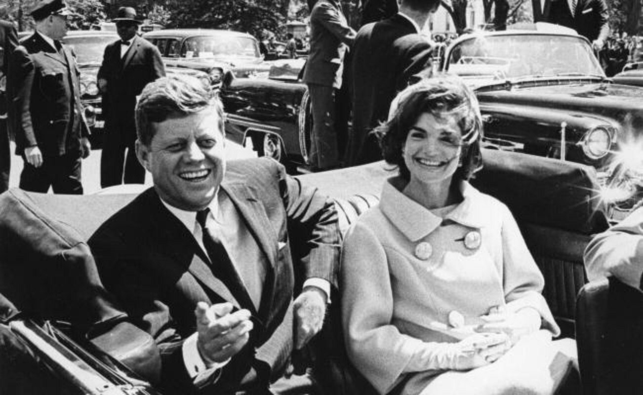 EU revela nuevos archivos de Kennedy; detallan viaje de Oswald a México
