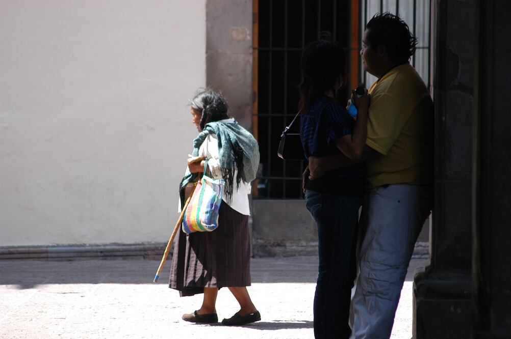 Pendiente, abatir la pobreza: López