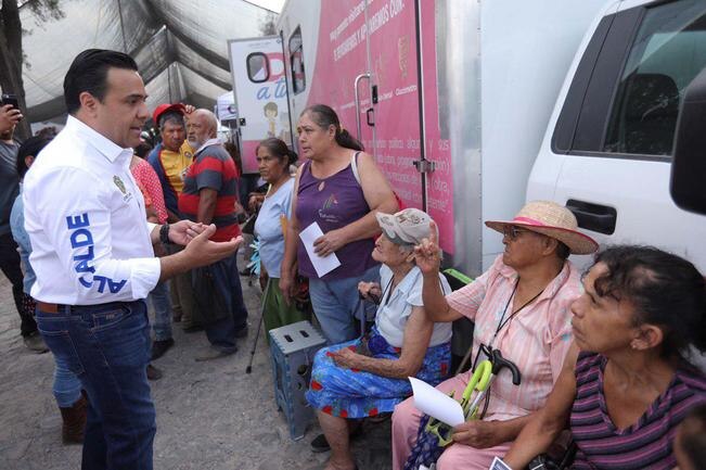 Edil entabla diálogo directo con vecinos de Félix Osores