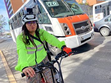 Usa la bicicleta en Querétaro, tras perder la esperanza en la mejora del transporte público