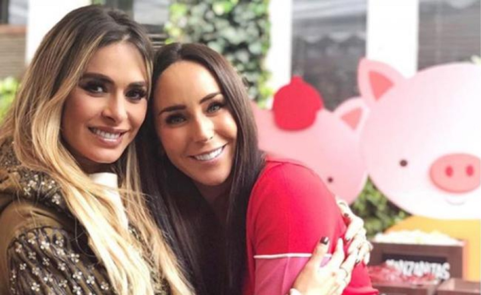 Tachan de hipócritas a Inés Gómez Mont y Galilea Montijo