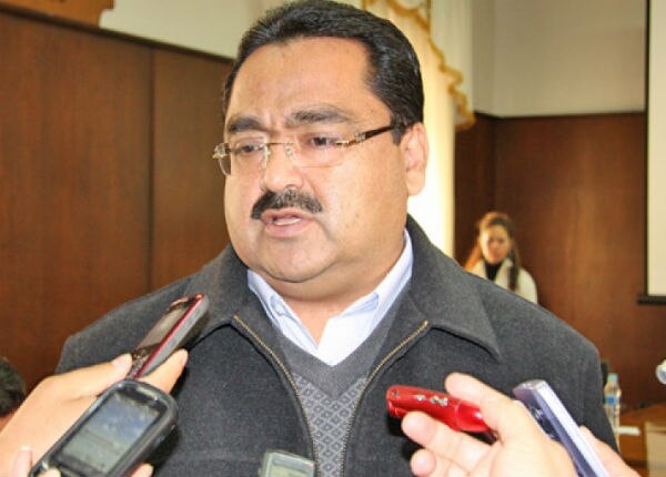 Prerrogativas tema de envidia: Hiram Rubio