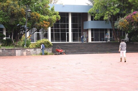 Reconocen rezago en red eléctrica de UAQ