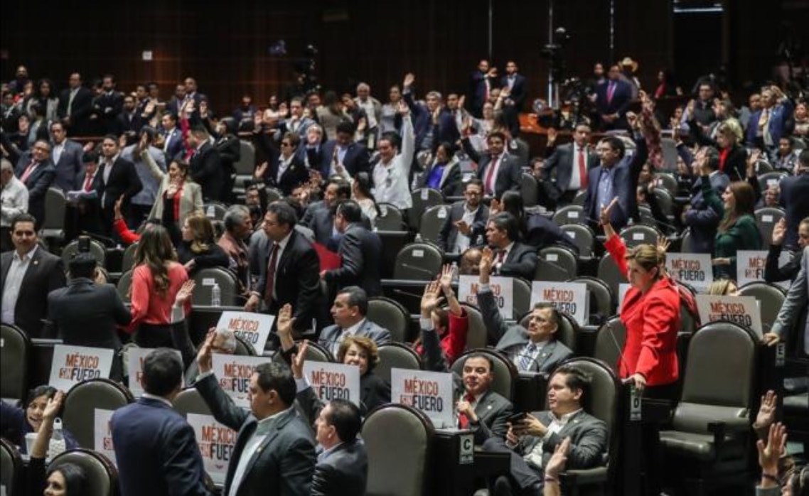 Avanza en San Lázaro eliminación de fuero; va a Senado