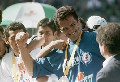 Cruz Azul cumple 20 años de burlas