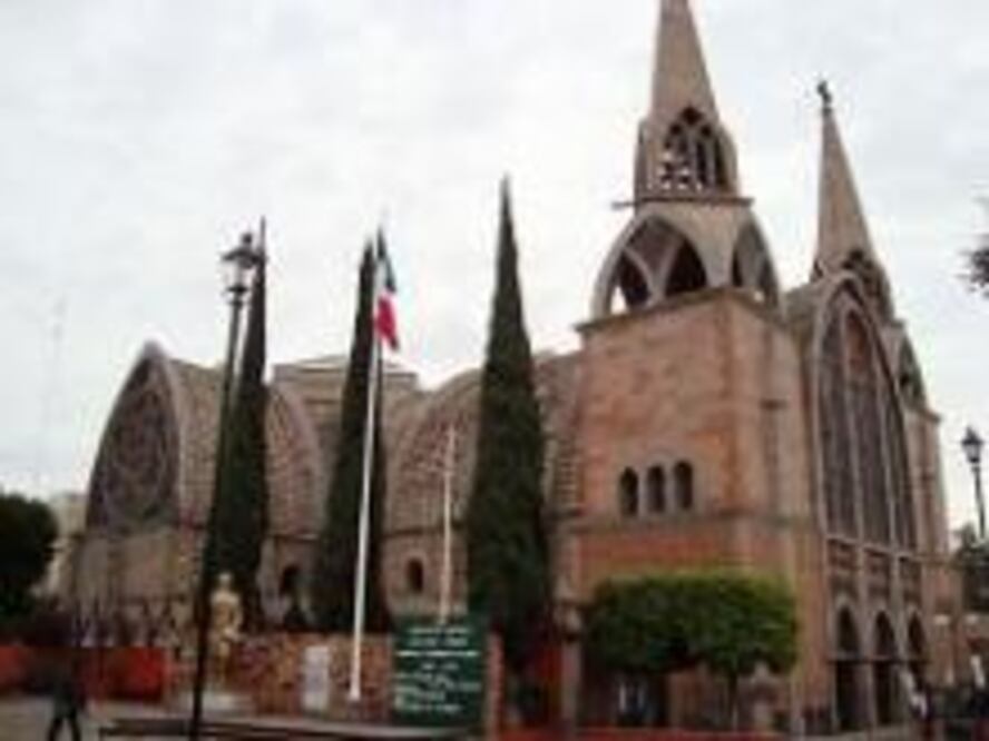 Empleados de Escobedo, sin servicio médico