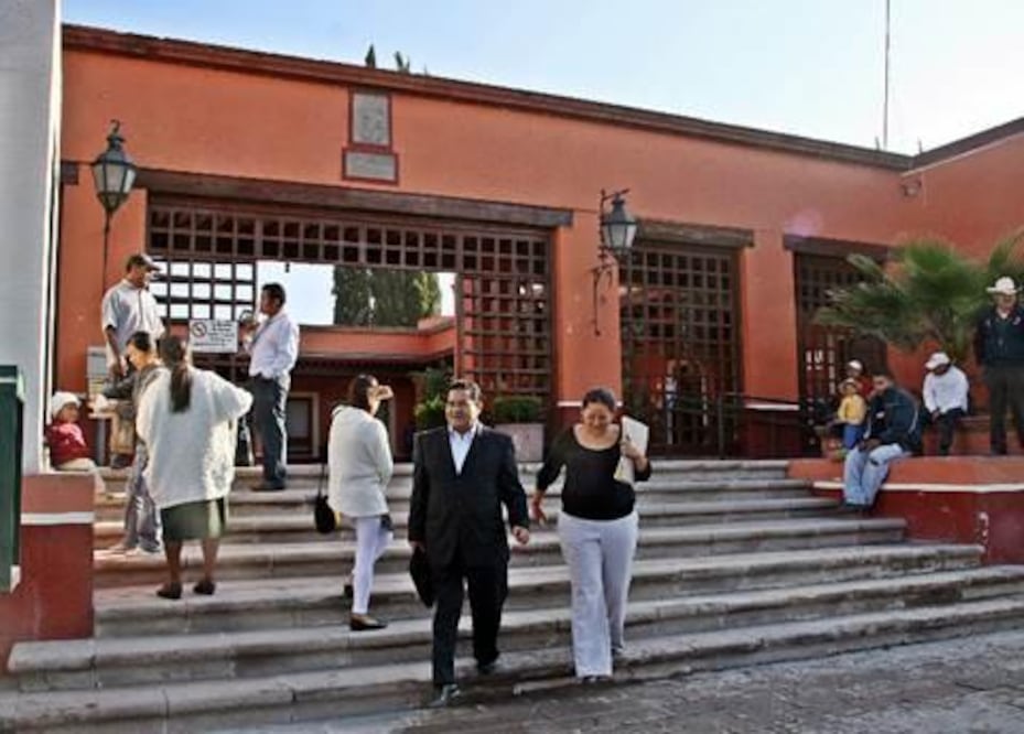 Tequis enfrenta ocho demandas