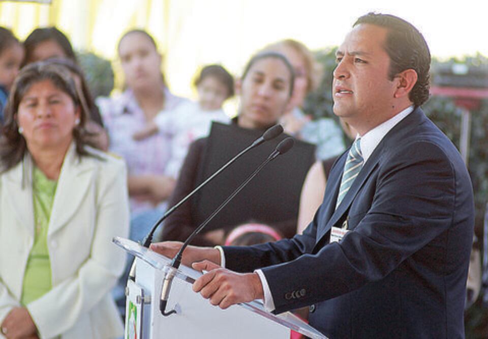 Cancela Vega Ciudad del Deporte en SJR