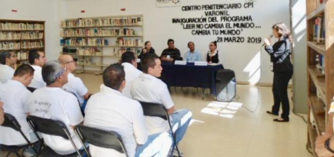 Programa de lectura en el Centro Varonil
